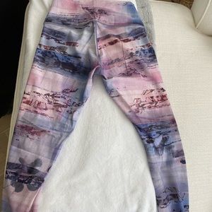 Lululemon Leggings size 6